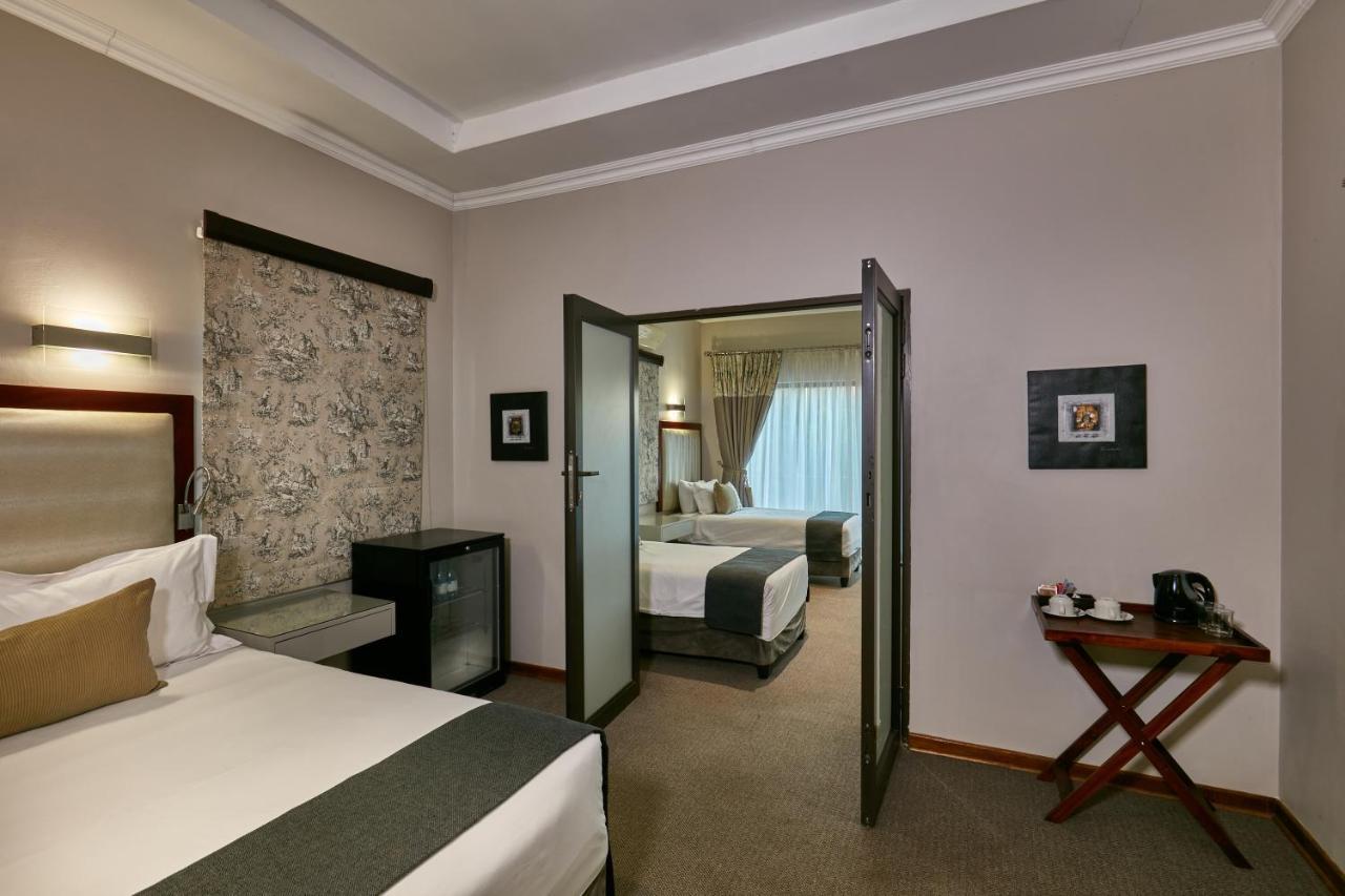 Regent Kgale Lodge 哈博罗内 外观 照片